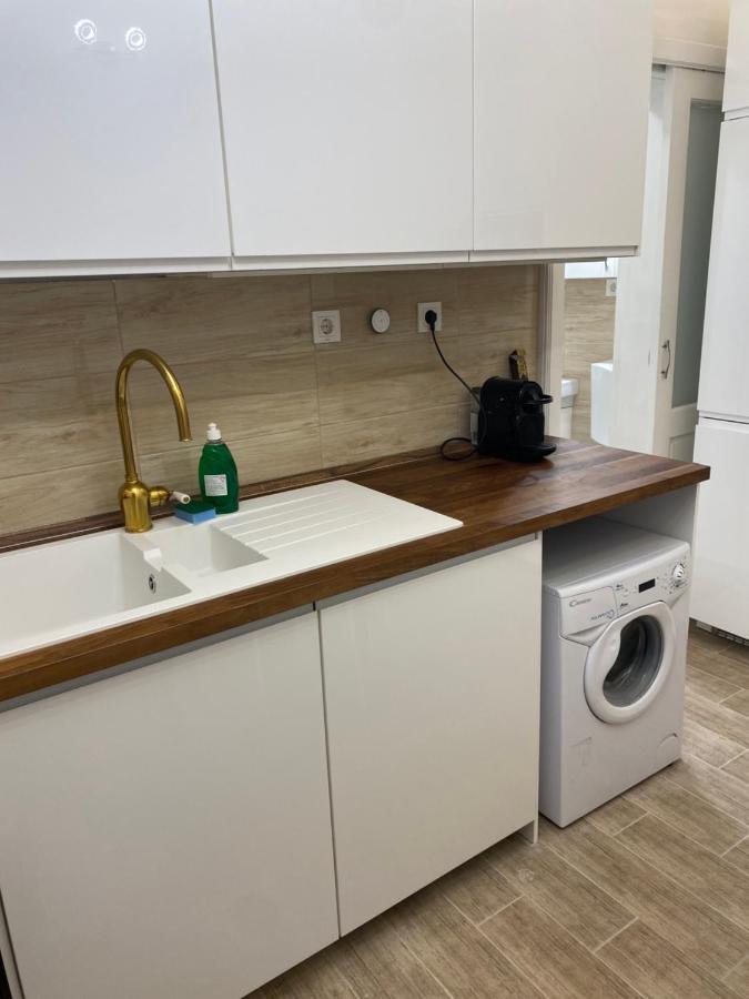 Kiraly78 Huge Apartment บูดาเปสต์ ภายนอก รูปภาพ